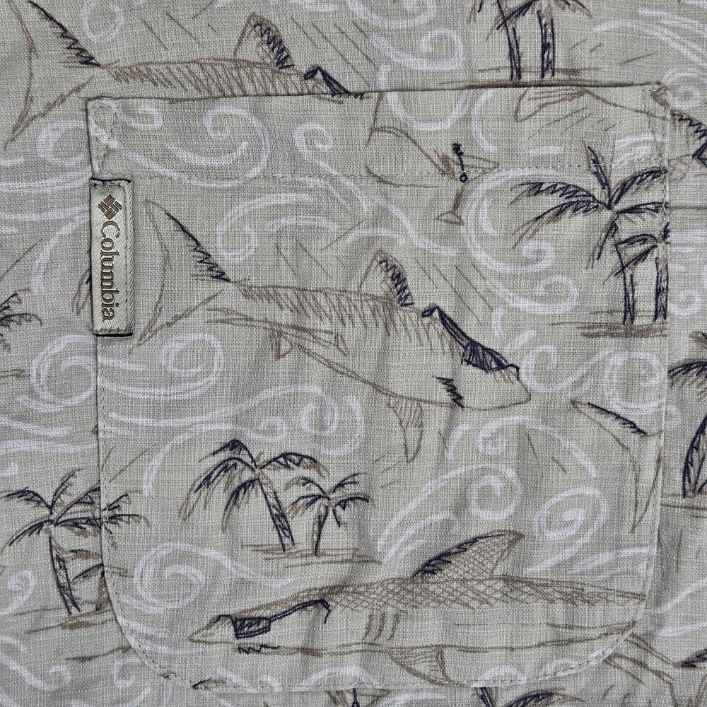 Columbia Mens Hawaiian 100% Cotton Large Short Sleeve Shirt Beige Cool Sharks - Picture 4 of 12
